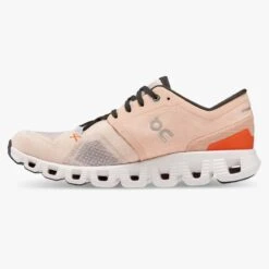 'On Running' Women's Cloud X 3 - Rose / Sand -Footwear Fusion Shop 60.98691 cloud x 3 fw22 rose sand w g4 1024x1024@2x